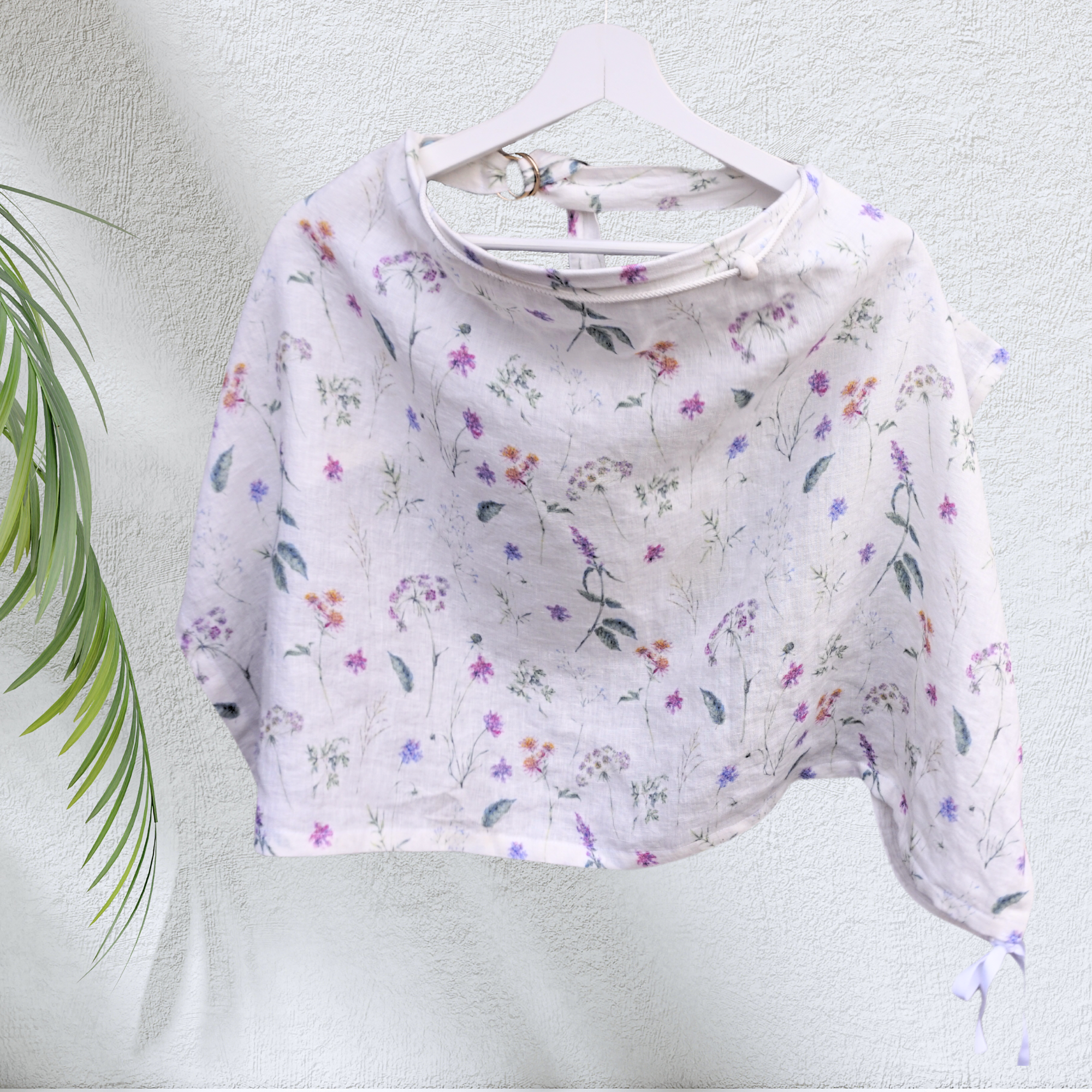 Lininė gėlėta žindymo skraistė