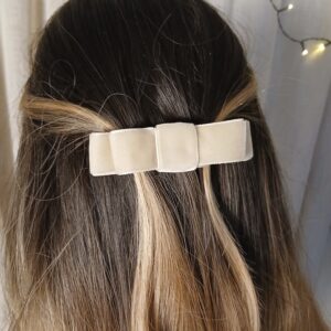 Velvetinis segtukas plaukams